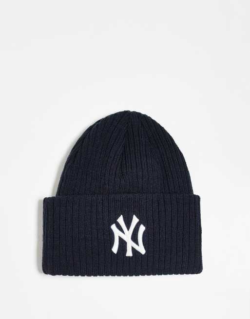 New Era – Granatowa czapka beanie z szerokim mankietem z mieszanki wełny merino