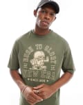 [New Era] New Era graphic t-shirt in khaki-Green XS Khaki