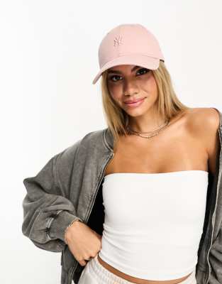 New Era - Kappe in Rosa mit kleinem „NY"-Logo, exklusiv bei ASOS