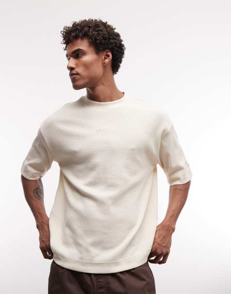 New Era – Kastiges, kurzärmliges T-Shirt in Beige mit Waffelstruktur - view 1