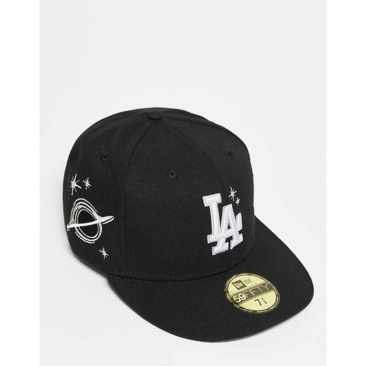 209743180-1-black?$n_750w$&wid