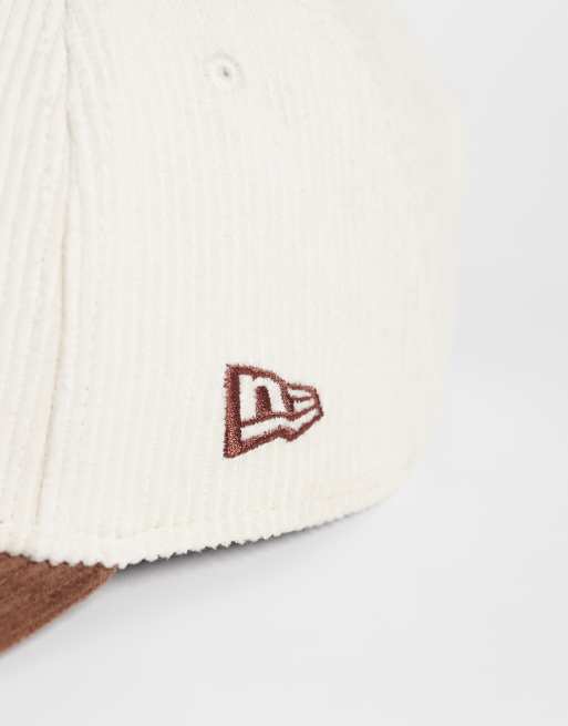 New Era LA Dodgers 9forty Cord-Cap mit kontrastierendem Schirm in Neutral/Grün, 2 von 3