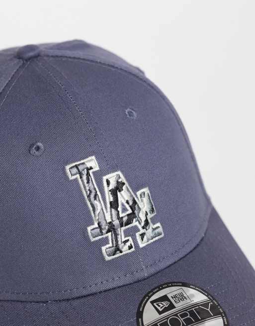New Era LA Dodgers 9forty keps med konturfyllt tryckt logga i grått, 2 av 3