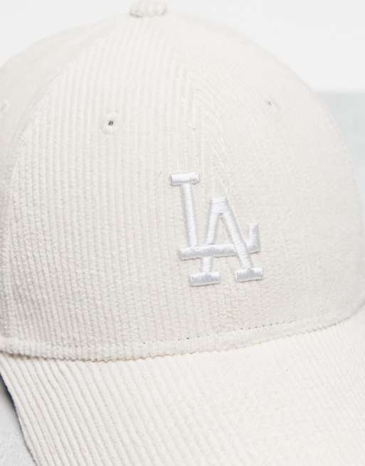 New Era - LA Dodgers - 9forty - Pet van corduroy in beige, 2 van 3