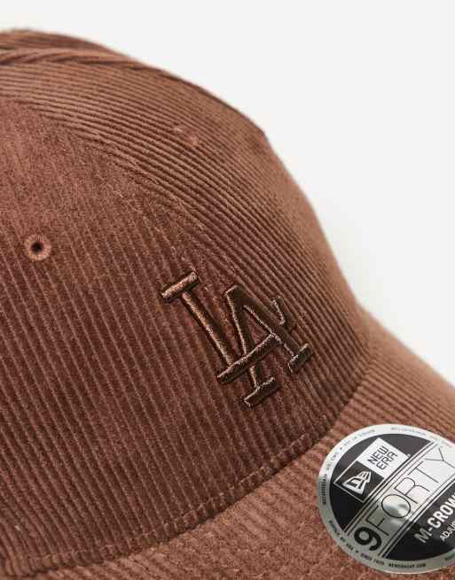 New Era - LA Dodgers - 9forty - Pet van corduroy in bruin, 2 van 3