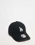 [New Era] New Era LA Dodgers 9Twenty unstructured distressed cap in black No Size Black