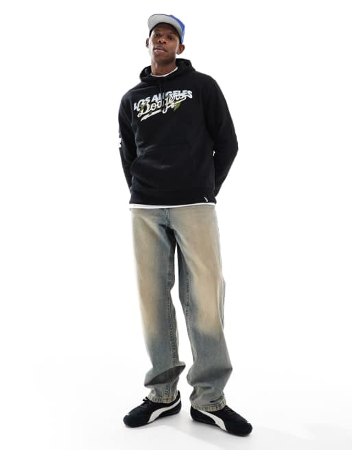 New Era LA Dodgers floral embroidered logo hoodie in black, 2 of 4