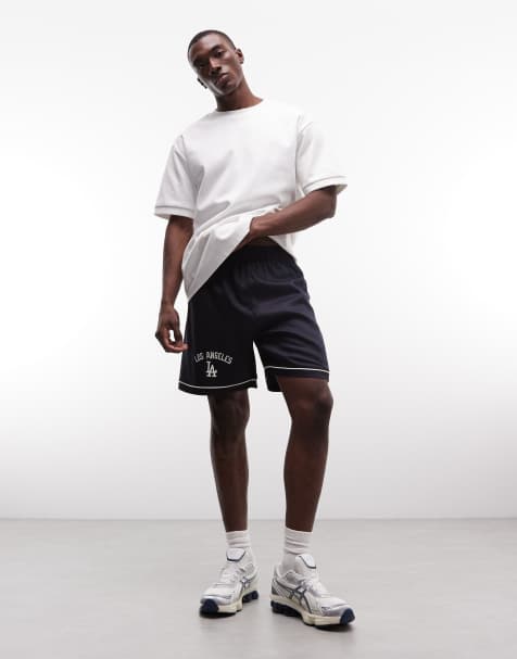 New Era – LA Dodgers – Shorts in Marineblau mit Logo - view 1