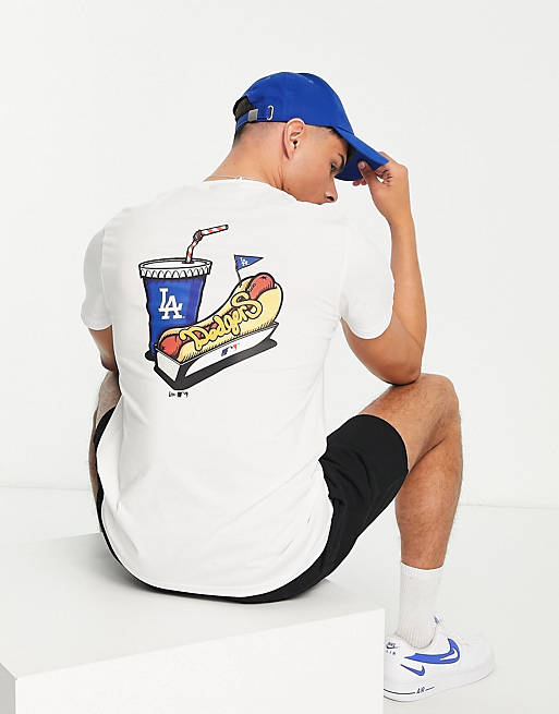 New Era - LA Dodgers - T-shirt bianca con stampa di cibo sul retro