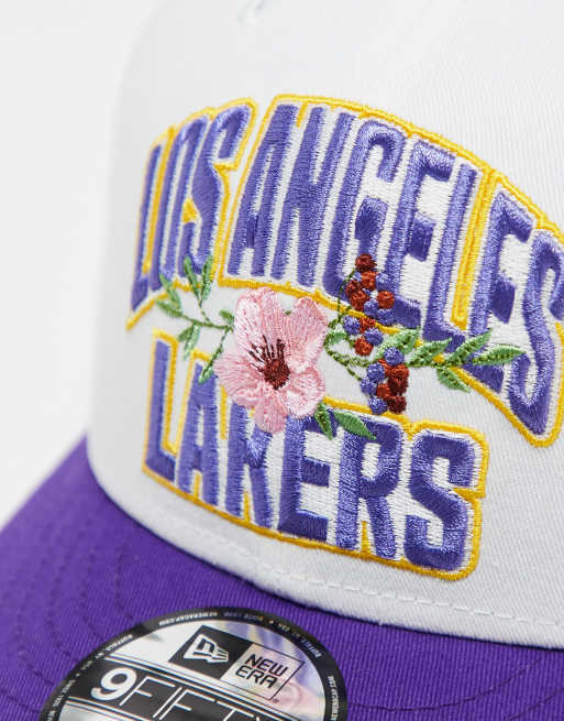 New Era - LA Lakers 9fifty - Cappellino multicolore con visiera a contrasto, 2 di 3