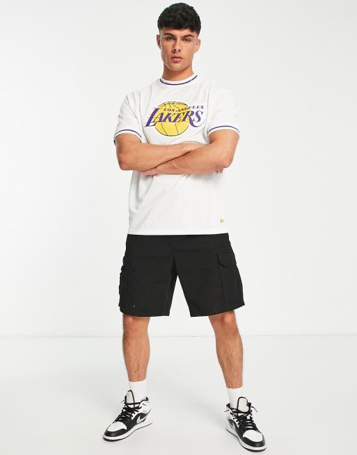 Official New Era Los Angeles Lakers NBA Oversized Applique T-Shirt