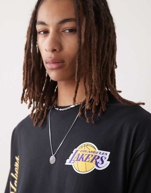 New Era - LA Lakers - T-shirt nera con grafica sul retro, 2 di 4