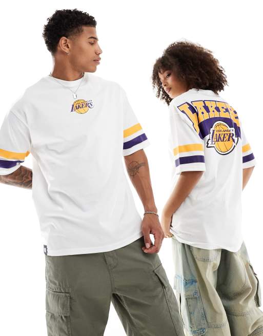 New Era - LA Lakers - Uniseks T-shirt met gebogen print in wit, 2 van 4