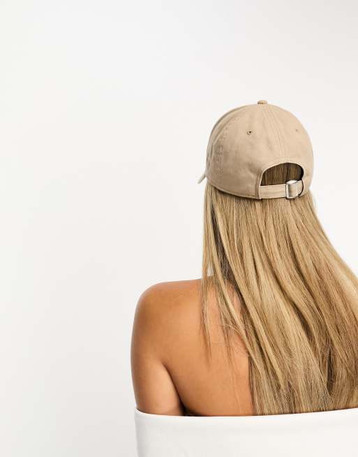 New Era LA mini logo cap in beige Exclusive at ASOS | ASOS