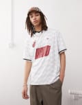 [New Era] New Era Miami Heat Sports top with collar in white L WHITE