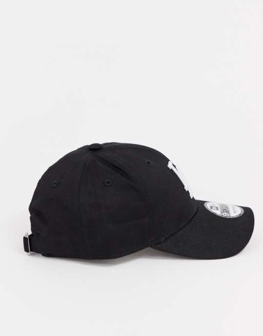 New Era MLB 9forty LA Dodgers adjustable cap in black, 4 of 4