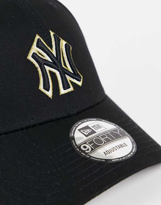 New Era 9forty NY adjustable cap in black