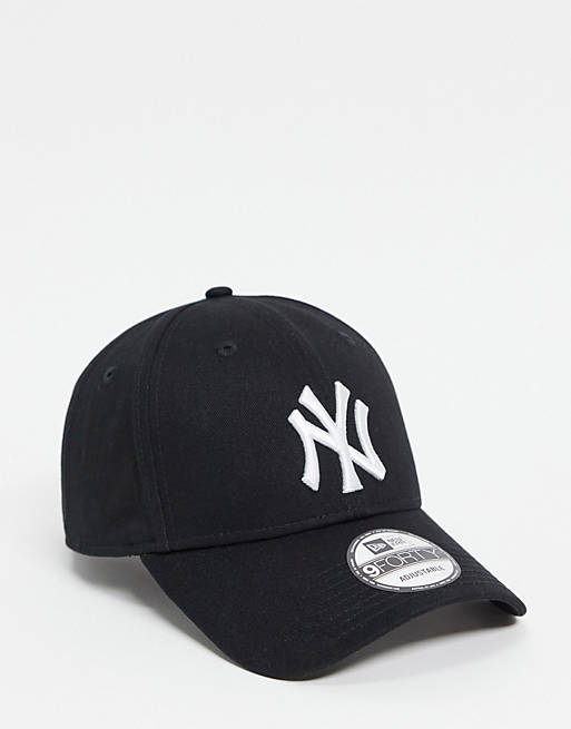 New Era MLB 9forty NY Yankees adjustable cap in black