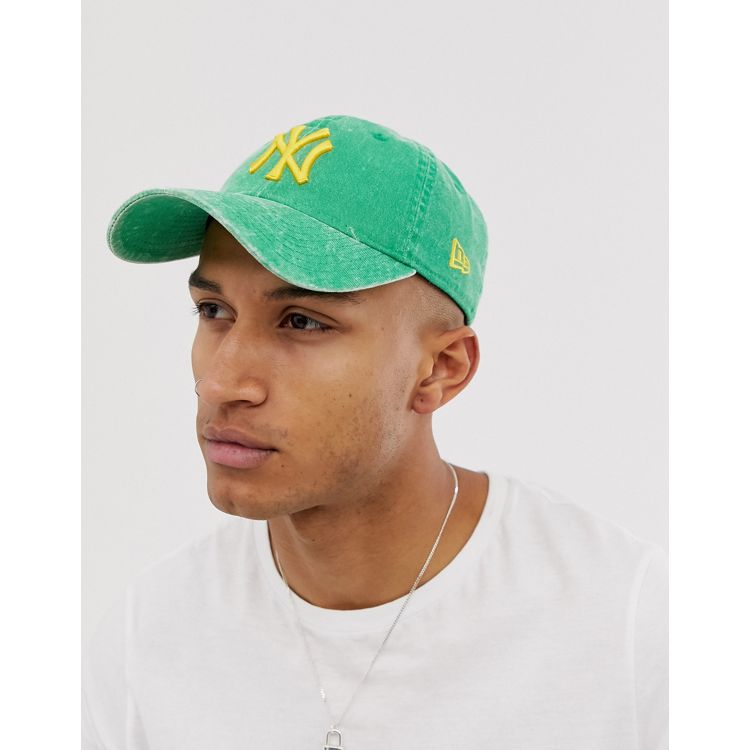 New Era MLB 9Twenty New York Yankees two tone cap in cream/green exclusive  at ASOS