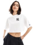 [New Era] New Era MLB motif crop t-shirt in white XS White