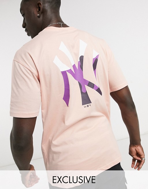 New Era MLB New York Yankees camo infill t-shirt in pink exclusive as ASOS