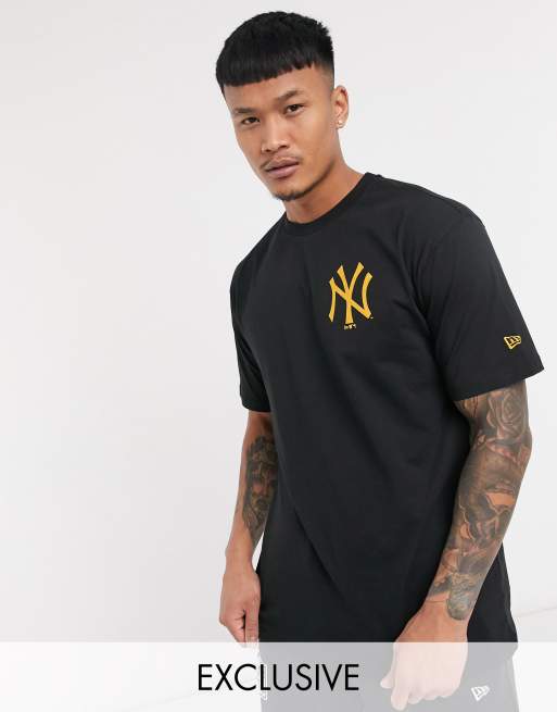 New Era MLB New York Yankees logo t-shirt in black exclusive as ASOS