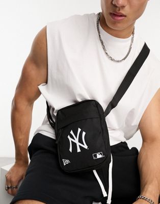 New Era MLB NY unisex flight bag in black - ASOS Price Checker
