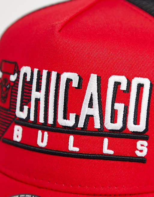 Men Caps & Hats/New Era NBA Chicago Bulls A frame trucker cap in red 