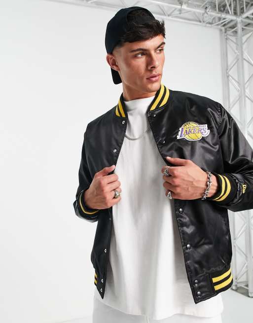 New Era – NBA LA Lakers – Schwarze Bomberjacke aus Satin, 2 von 4