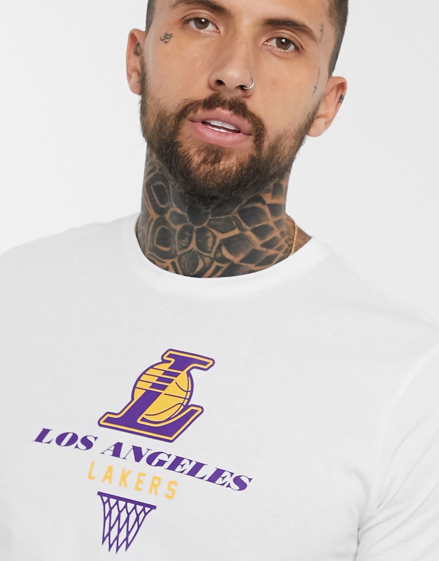 New Era - NBA LA Lakers - T-shirt met grote print in wit