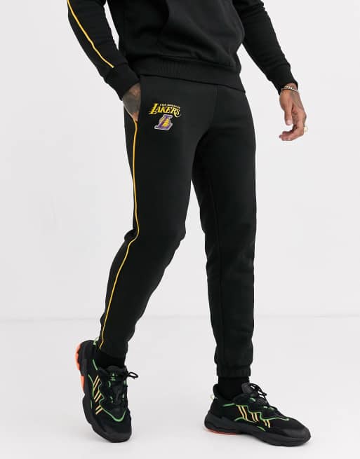 New Era NBA Los Angeles Lakers Jogger d ensemble passepoils