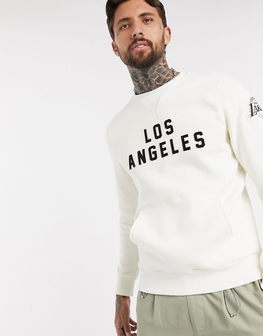 New Era NBA Los Angeles Lakers sweatshirt in white