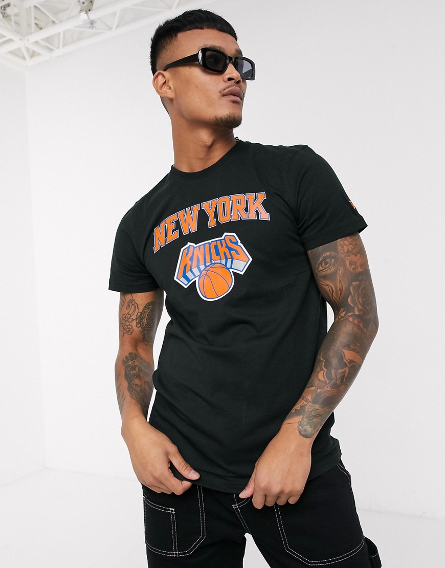 New Era - NBA New York Knicks - T-shirt nera con logo-Nero