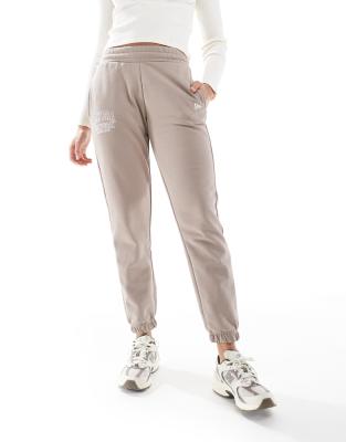 New Era New York Embroidered Logo Cuffed Sweatpants In Multi