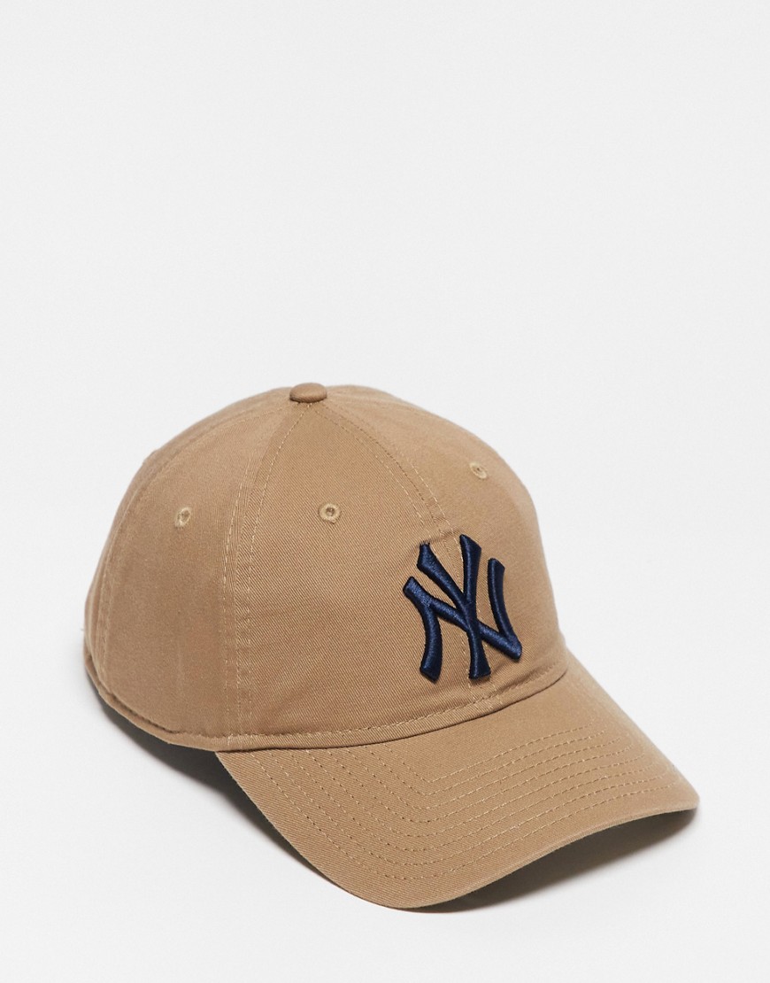 New Era New York Yankees 9twenty cap in beige-Neutral