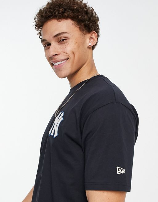 New Era New York Yankees pinstripe splice t-shirt in navy exclusive to ASOS  - Realry: Your Fashion Search Engine