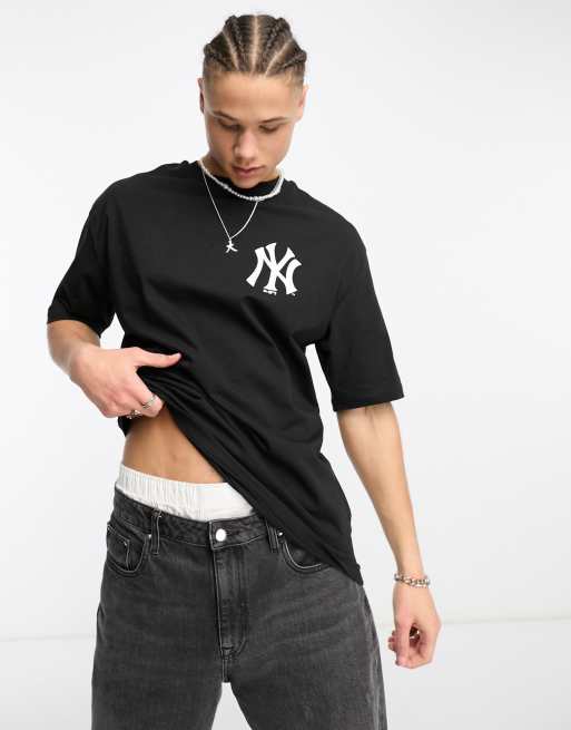 New Era///New York Yankees flower backprint Tシャツ New Era New York Yankees flower backprint t-shirt in black