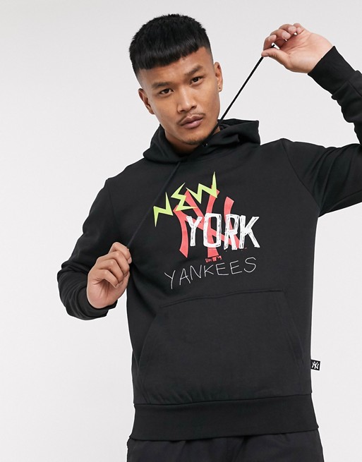 New Era New York Yankees graffiti print hoodie in black