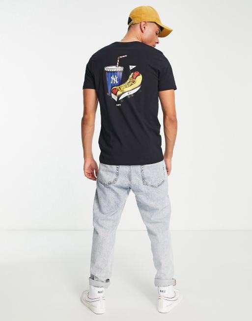 New Era – New York Yankees – Granatowy T-shirt z nadrukiem jedzenia na plecach
