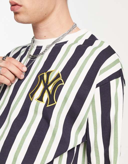 New Era – New York Yankees – Grönrandig t-shirt i oversize, 3 av 4