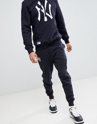New Era New York Yankees joggers with large logo in navy | ASOS
