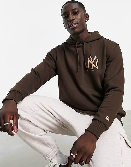 New Era New York Yankees oversize hoodie in dark brown