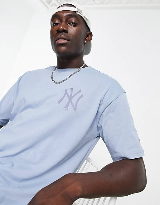 Men New Era New York Yankees oversize t-shirt in soft blue 