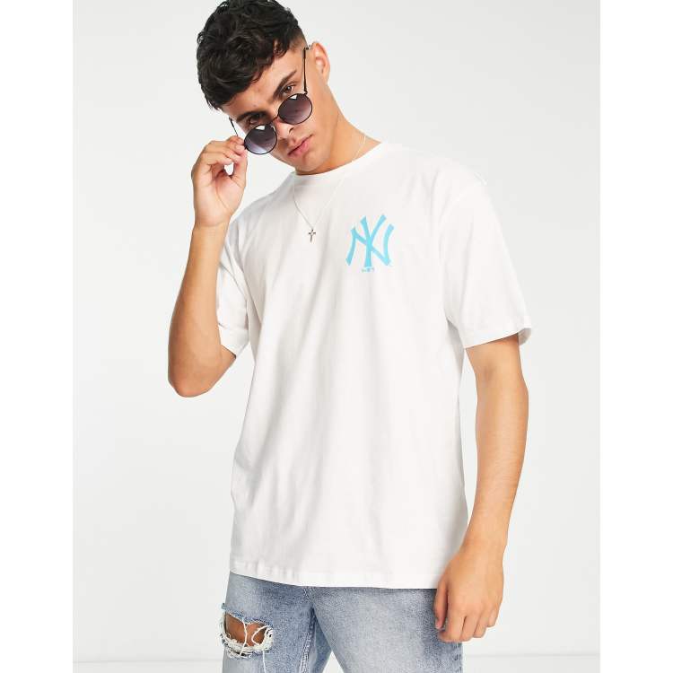 New Era New York Yankees oversized t-shirt in black, ASOS