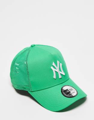 New Era - New York Yankees - Truckerkappe mit Netzeinsatz hinten in Grün