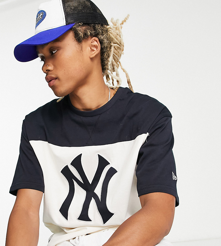 New Era New York Yankees two tone oversized t-shirt in off white exclusive to ASOS