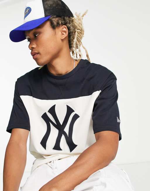 New Era New York Yankees two tone oversized t-shirt in off white