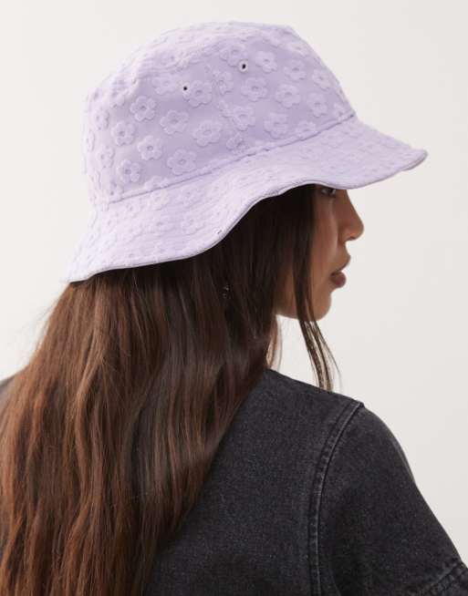 New Era NY floral towelling bucket hat in lilac, 3 of 3