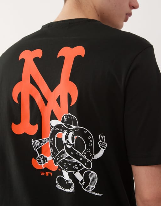 New Era NY Mets graphic regular fit t-shirt with back print in black, 5 of 5