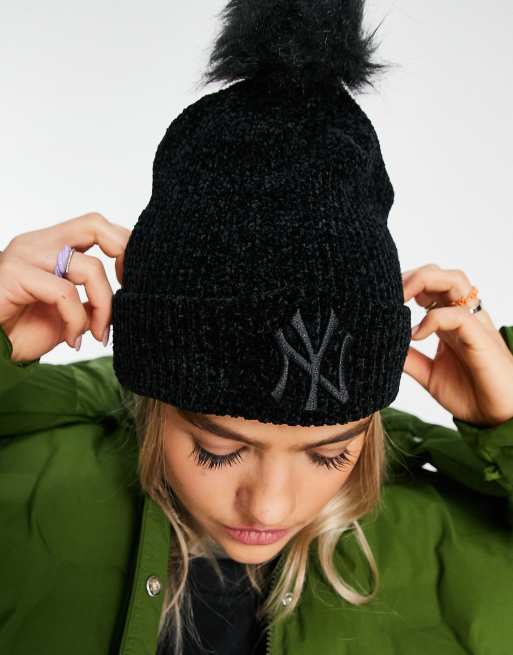 new era double pom beanie